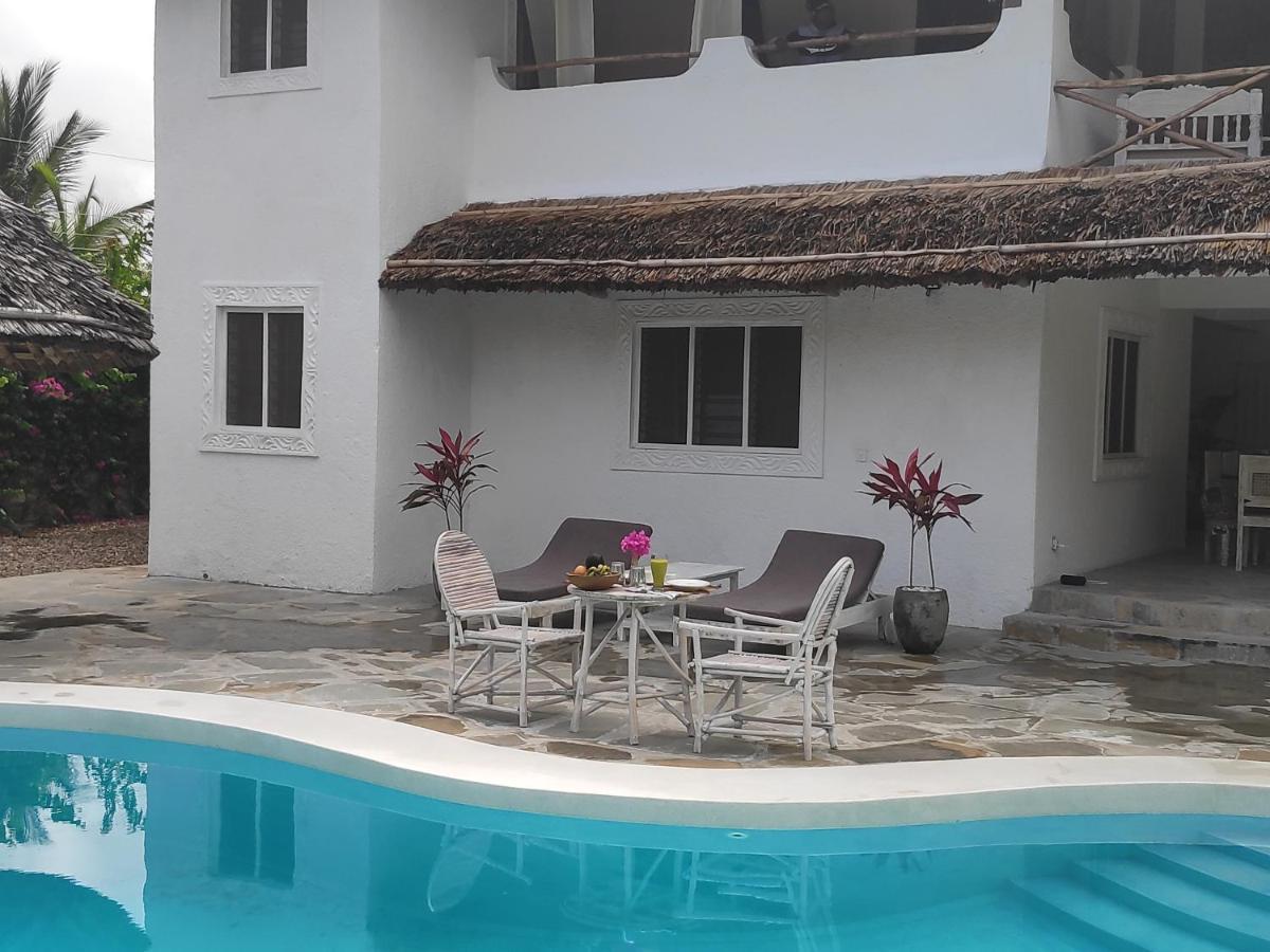 Kimya House, Watamu Bed and Breakfast Buitenkant foto