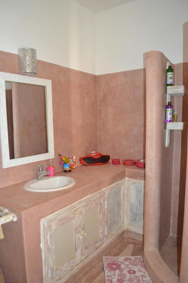 Kimya House, Watamu Bed and Breakfast Buitenkant foto