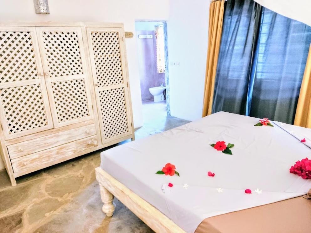 Kimya House, Watamu Bed and Breakfast Buitenkant foto
